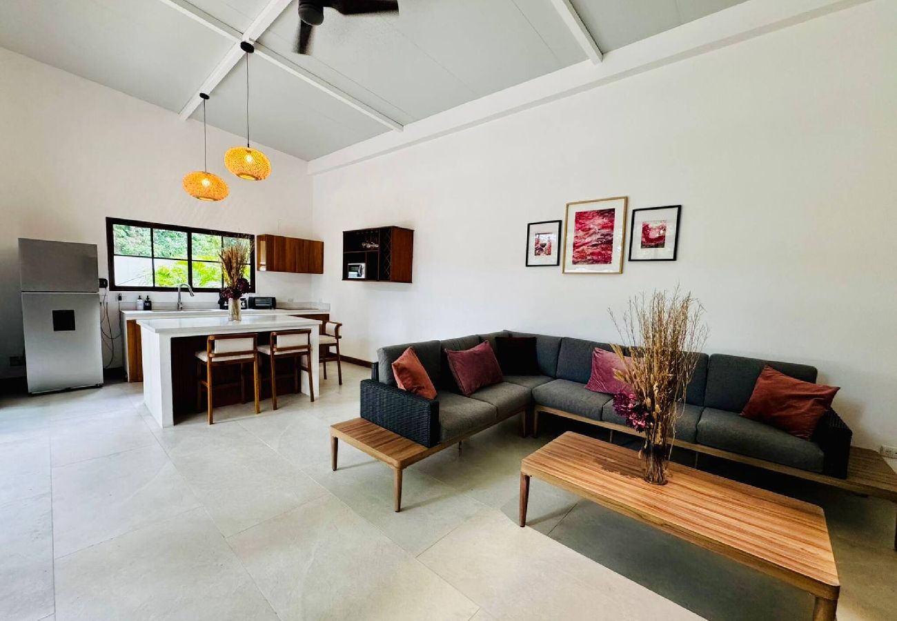 House in Puerto Viejo - Casa Malbec · Nature, comfort & pool