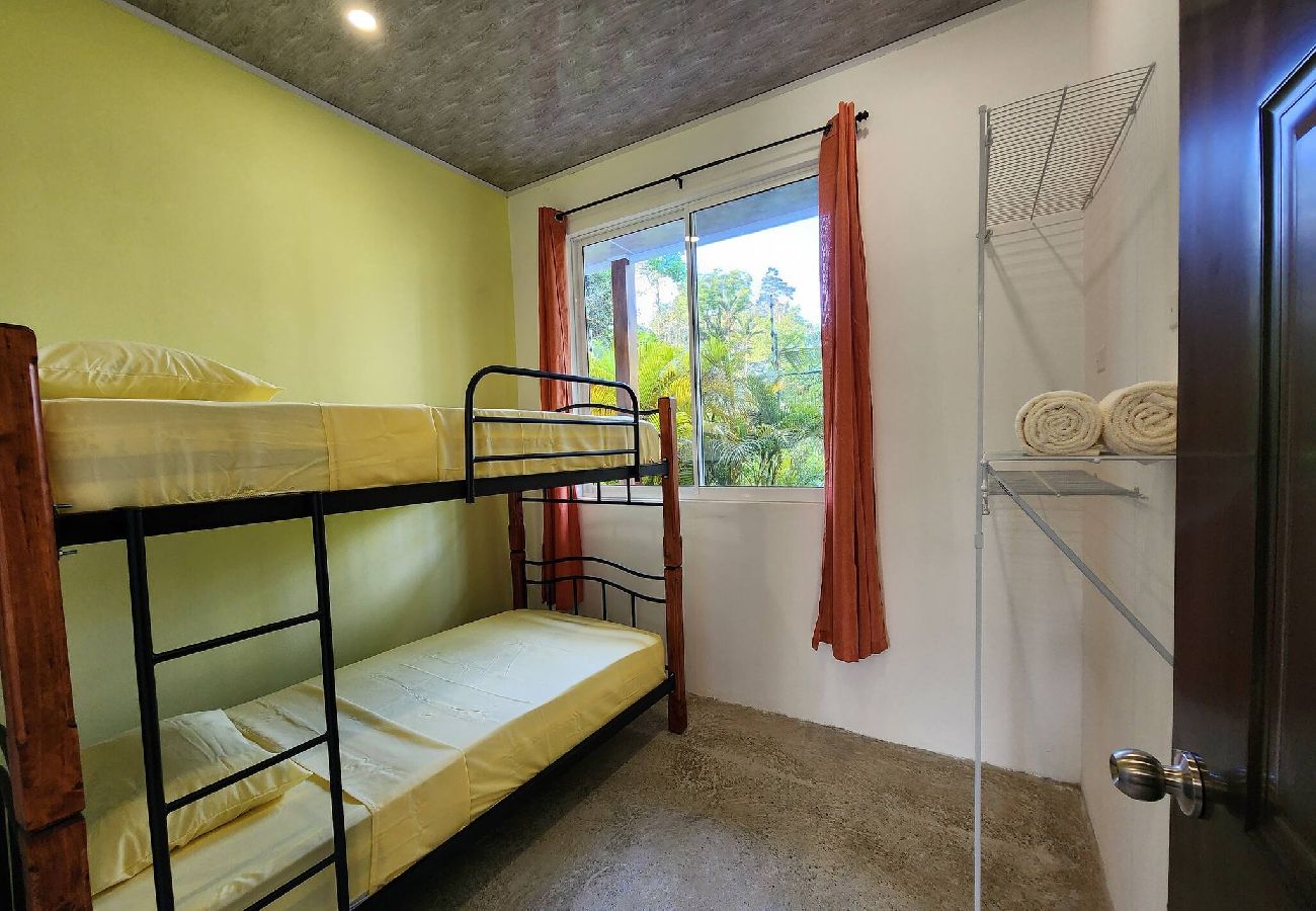 Apartment in Puerto Viejo - Apt Abeto 2 - 2BR / Wi-fi & AC - 2 mins from beach 