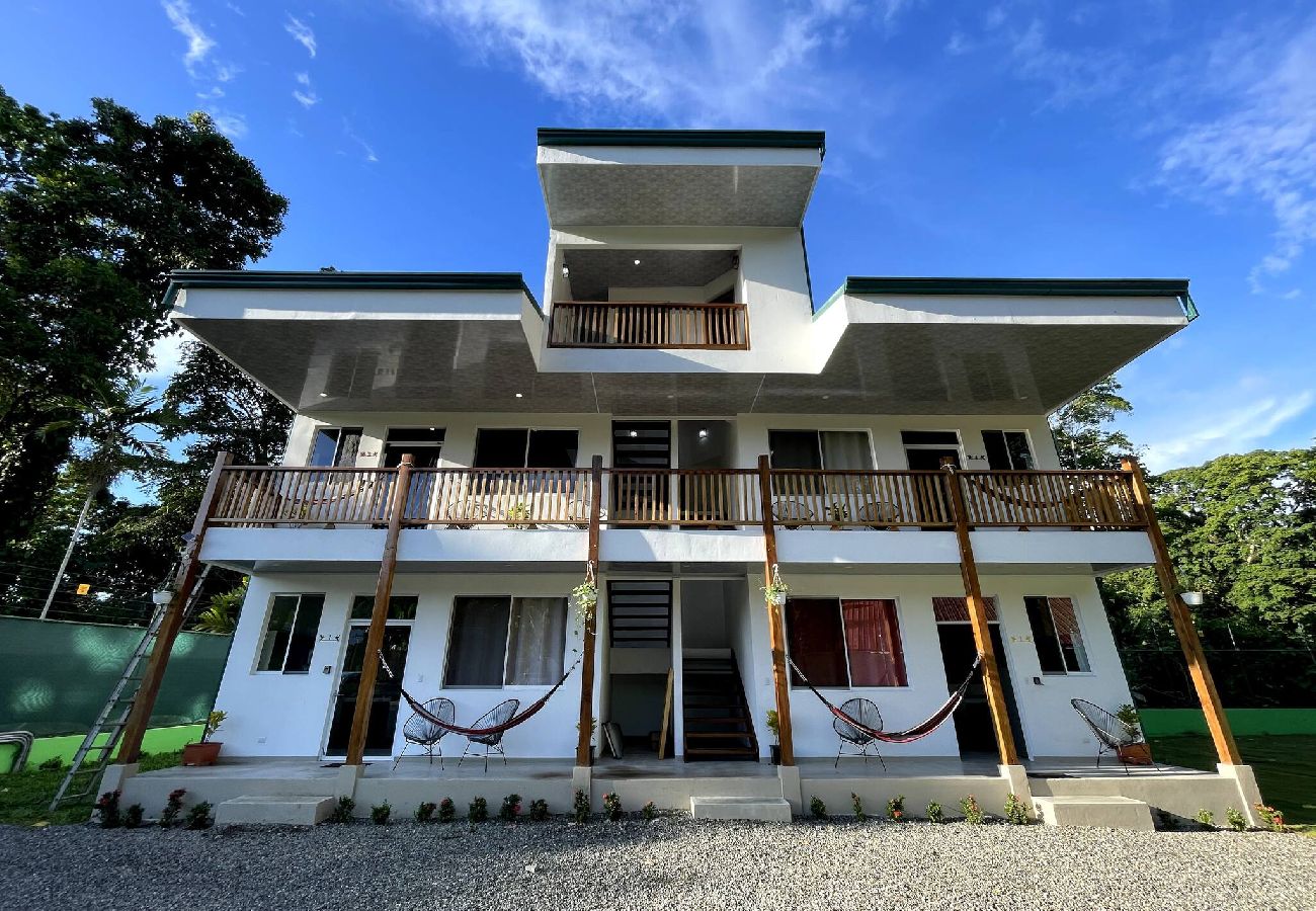 Apartment in Puerto Viejo - Apt Abeto 4 · Near the Beach + Starlink WiFi