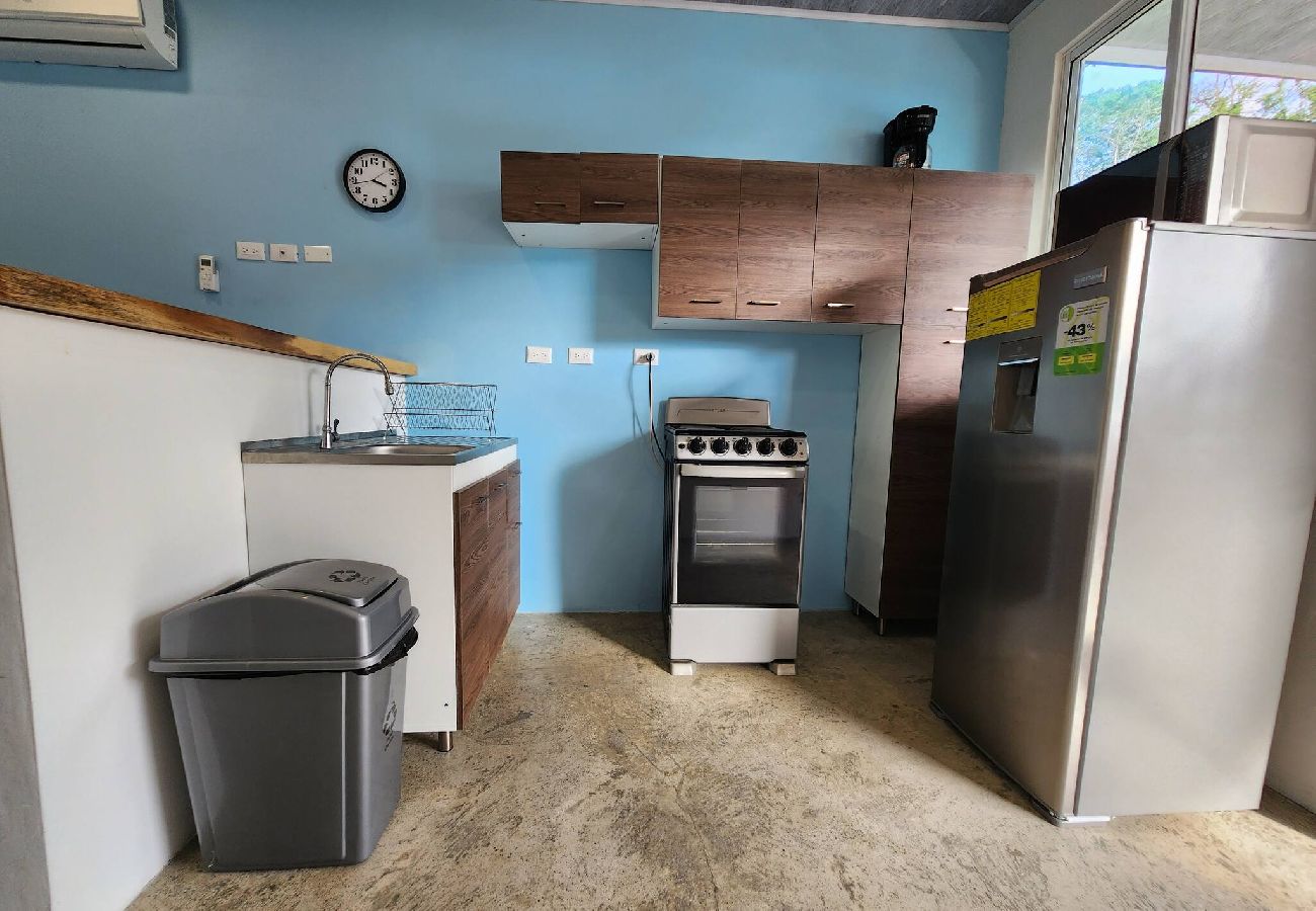 Apartment in Puerto Viejo - Apt Abeto 4 · Near the Beach + Starlink WiFi