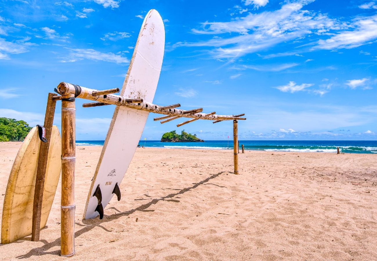 Apartment in Puerto Viejo - Apt Abeto 4 · Near the Beach + Starlink WiFi