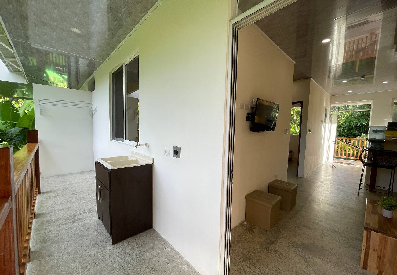 Apartment in Puerto Viejo - Apt Abeto 3 - Playa Negra w/2BR, AC & Pool 