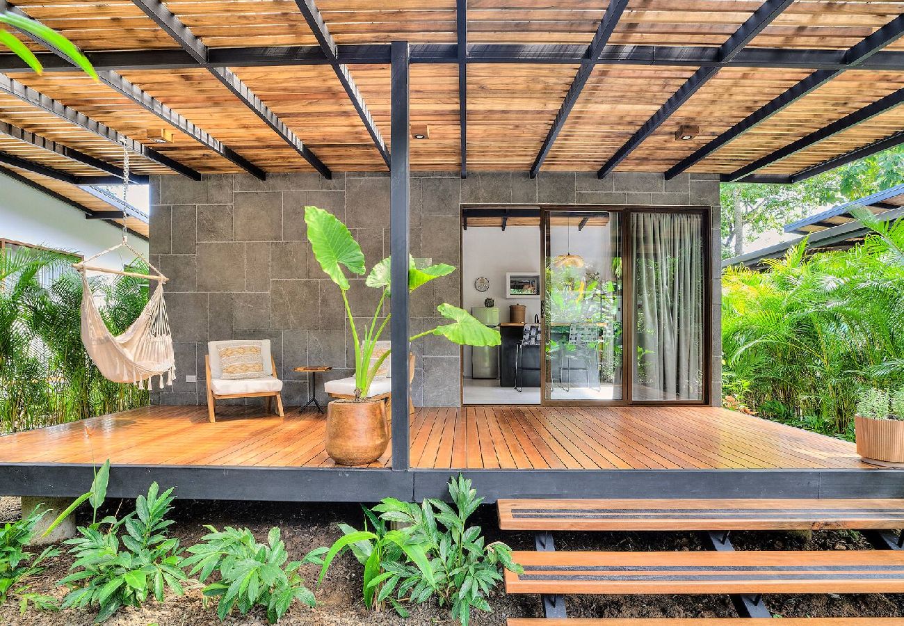 Villa in Puerto Viejo - Salt n’ Pepper Beach Lodge | 4 villas w/pool & AC 