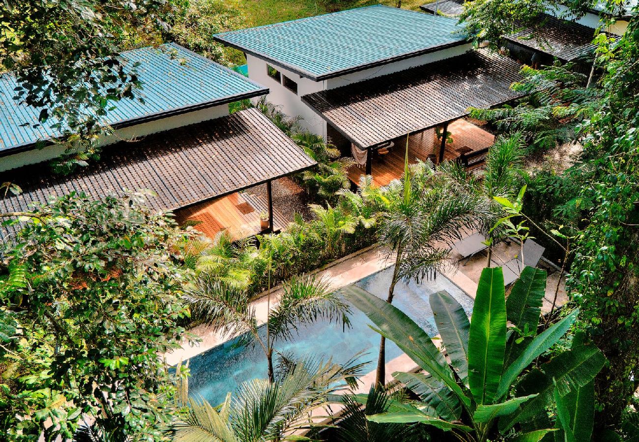 Villa in Puerto Viejo - Parsley Villa · Private Studio for Adults + Pool
