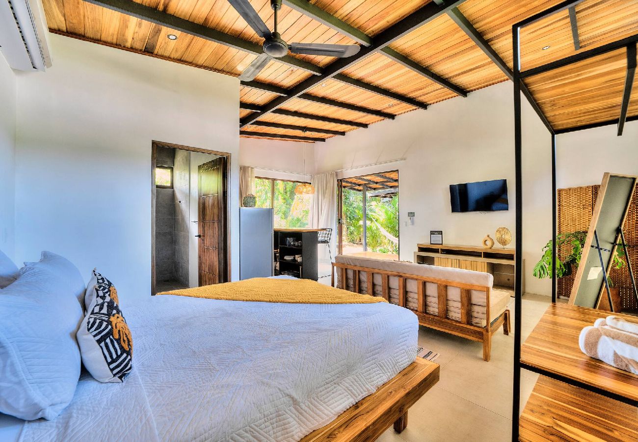 Villa in Puerto Viejo - Parsley Villa · Private Studio for Adults + Pool