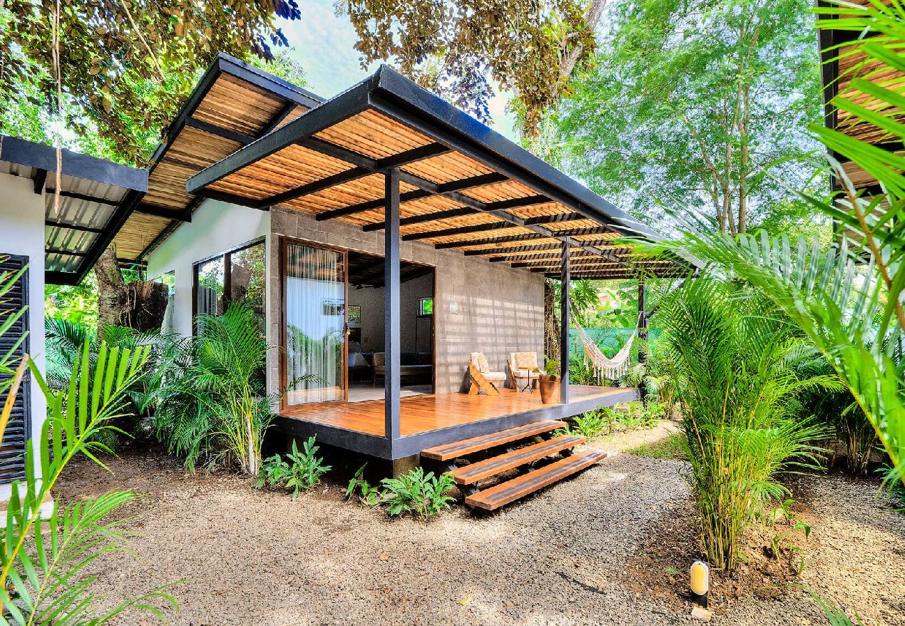 Villa in Puerto Viejo - Thyme Villa · Private Studio for Adults + Pool