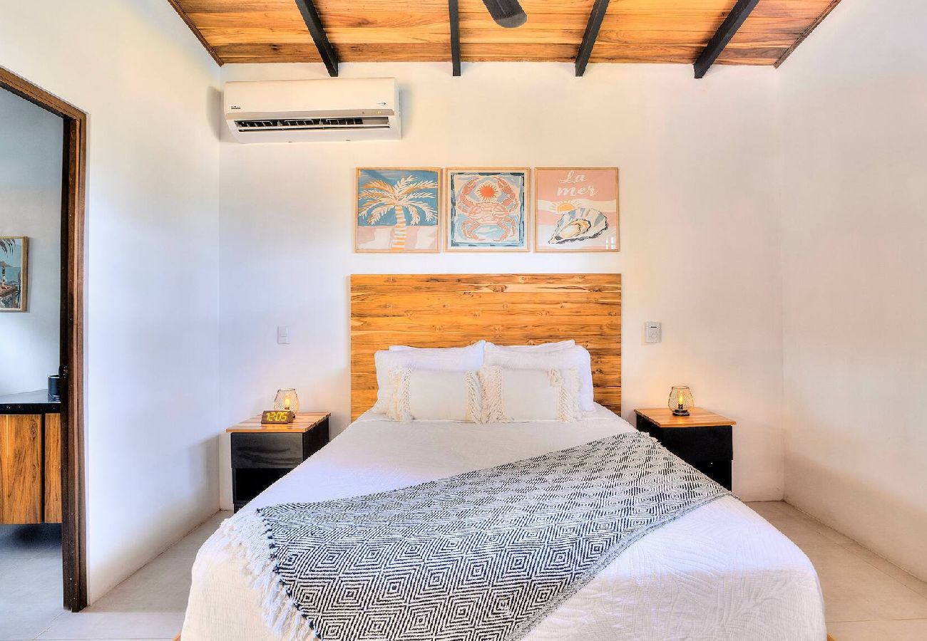 Villa in Puerto Viejo - Thyme Villa · Private Studio for Adults + Pool