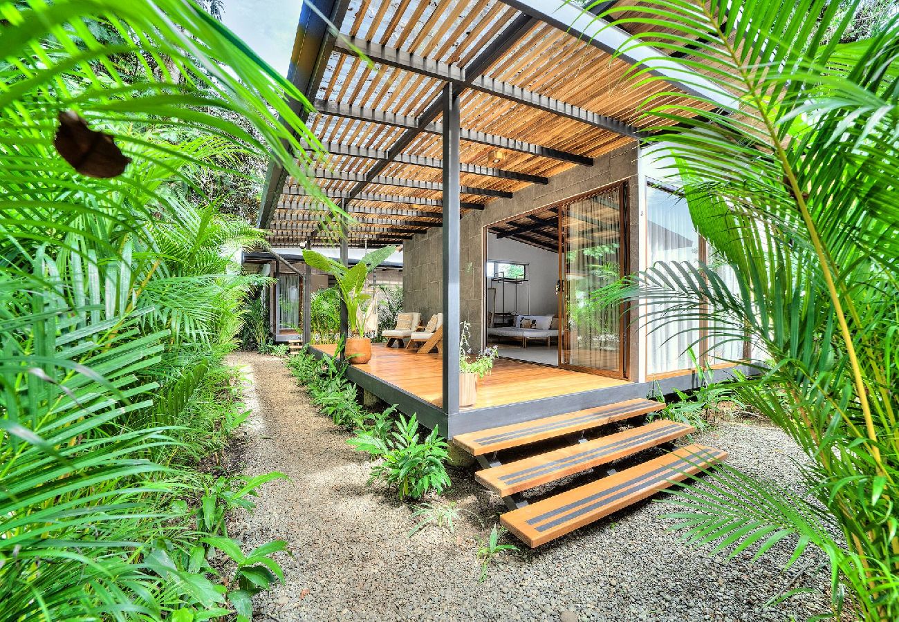 Villa in Puerto Viejo - Sage Villa · Private Studio for Adults + Pool