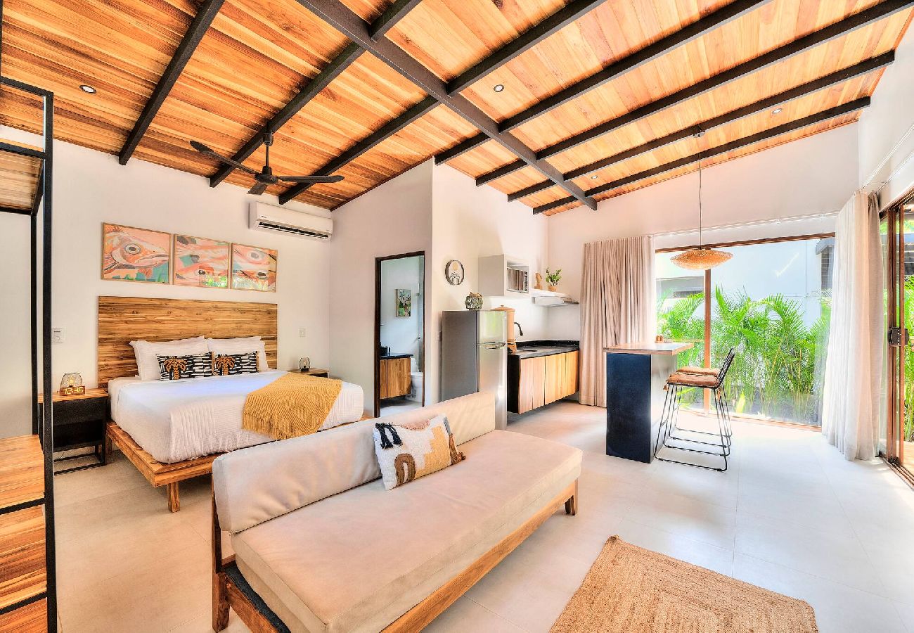Villa in Puerto Viejo - Sage Villa · Private Studio for Adults + Pool