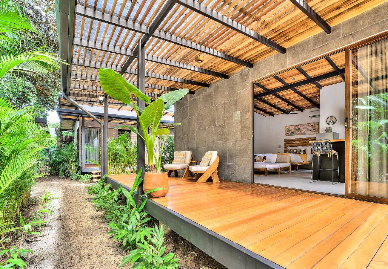Villa in Puerto Viejo - Sage Villa · Private Studio for Adults + Pool