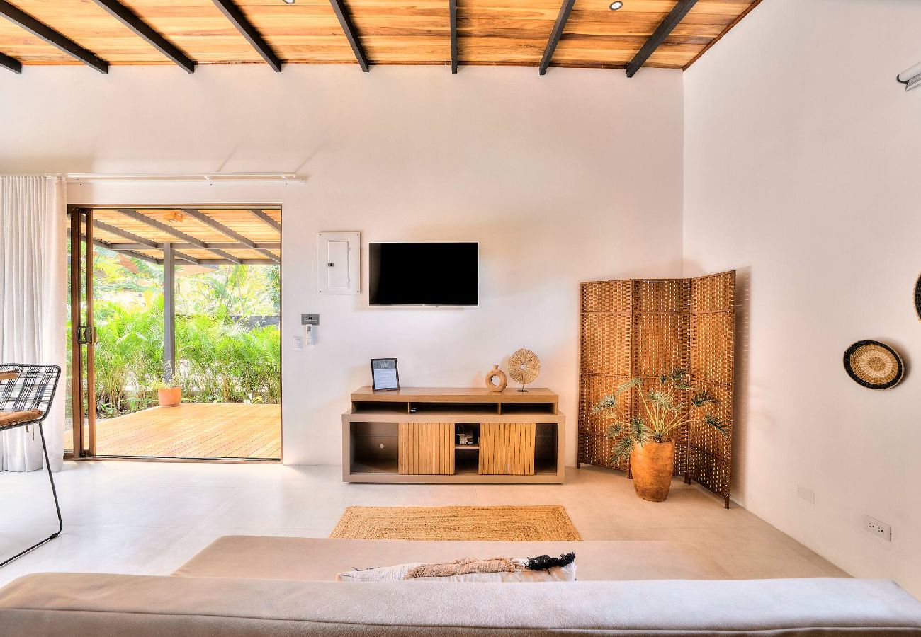 Villa in Puerto Viejo - Sage Villa · Private Studio for Adults + Pool