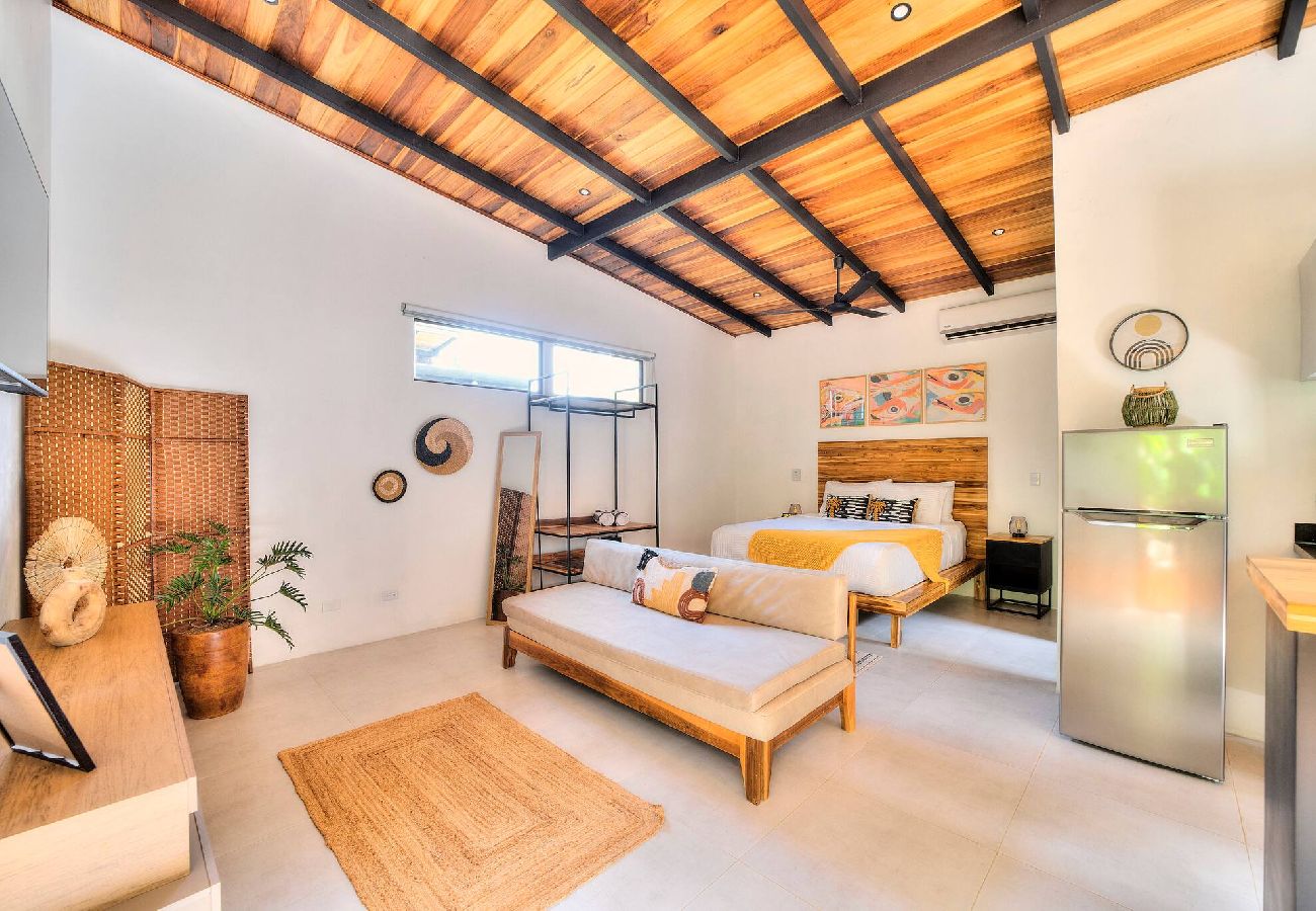 Villa in Puerto Viejo - Sage Villa · Private Studio for Adults + Pool