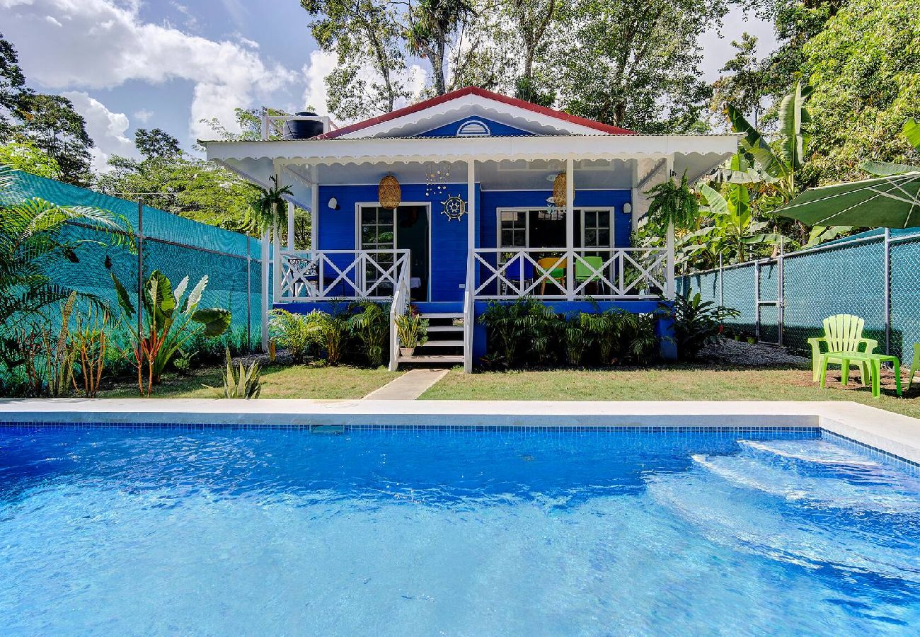 House in Puerto Viejo - Casa Caribe Azul · Pool & Caribbean Charm