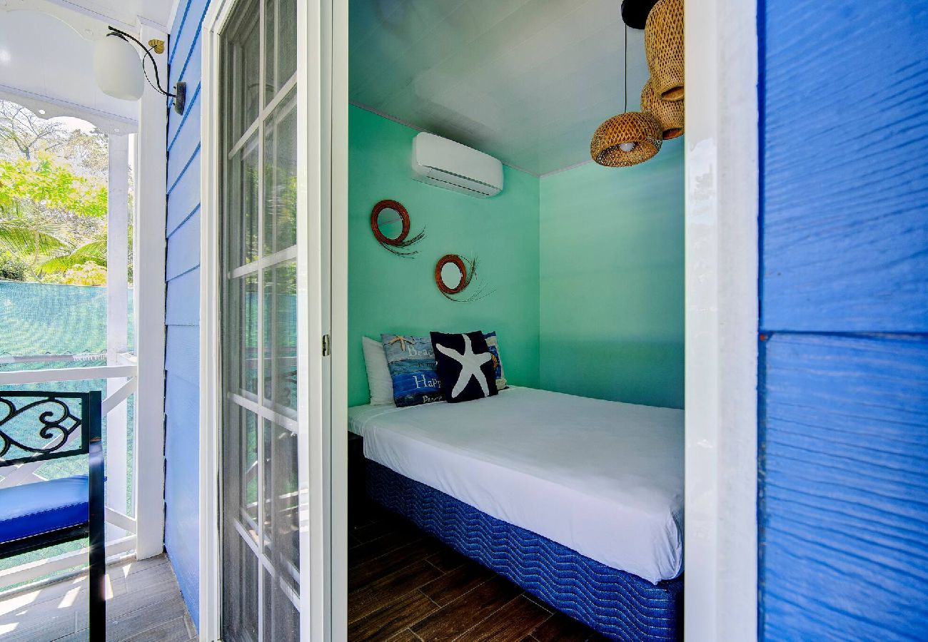 House in Puerto Viejo - Casa Caribe Azul · Pool & Caribbean Charm
