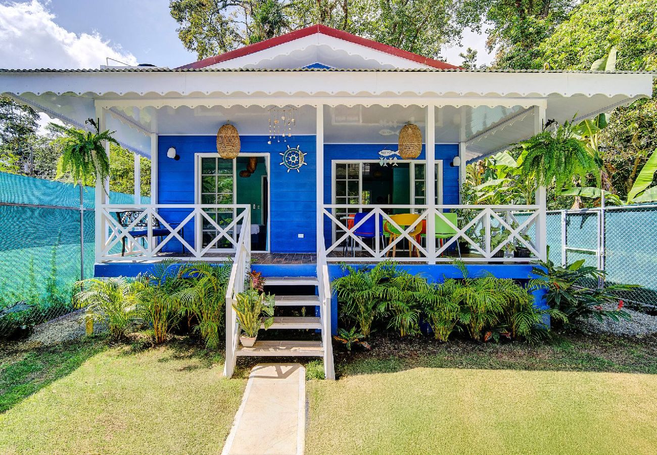 House in Puerto Viejo - Casa Caribe Azul · Pool & Caribbean Charm