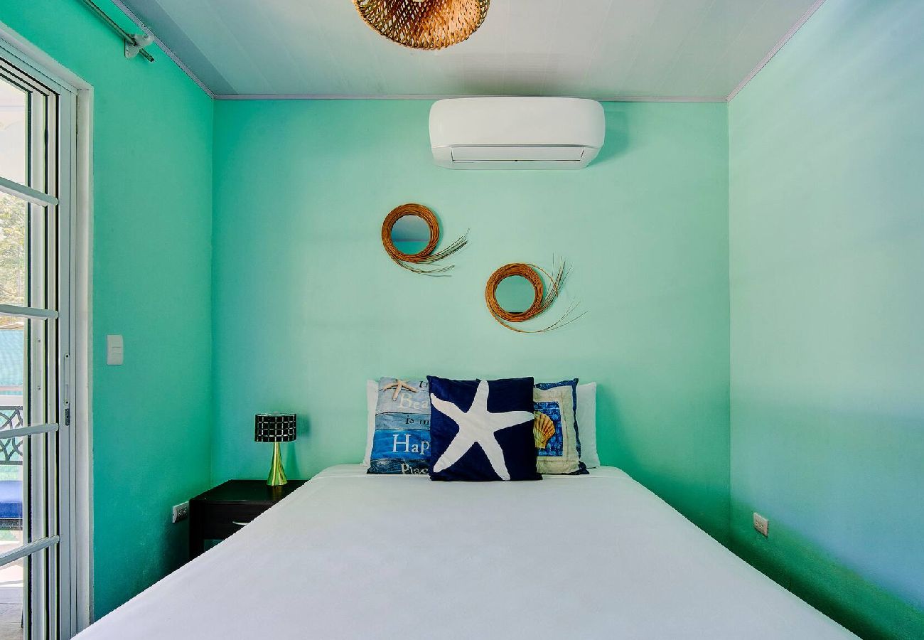 House in Puerto Viejo - Casa Caribe Azul · Pool & Caribbean Charm