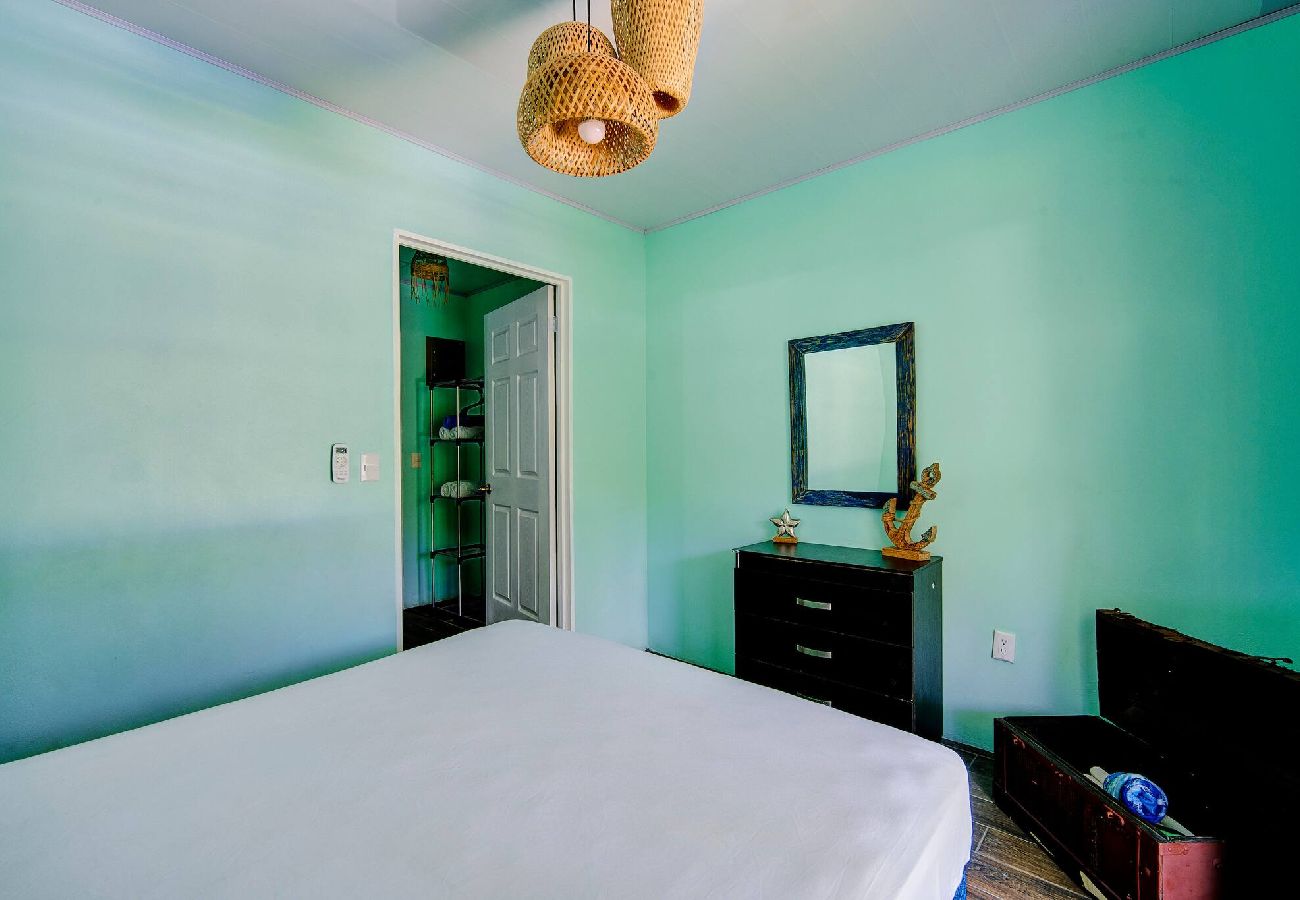 House in Puerto Viejo - Casa Caribe Azul · Pool & Caribbean Charm