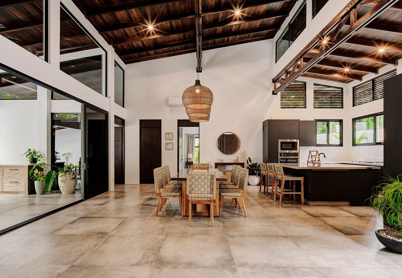 House in Playa Chiquita - Casa Chela | Breathtaking oasis - 4BR w/AC & Pool