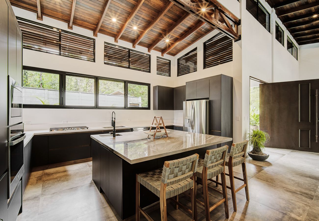 House in Playa Chiquita - Casa Chela | Breathtaking oasis - 4BR w/AC & Pool