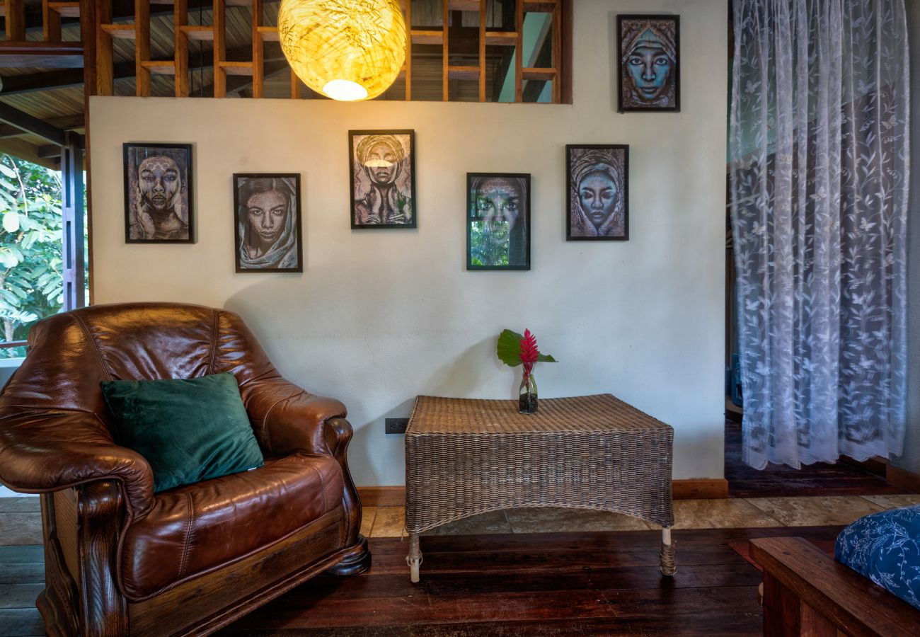 Villa in Punta Uva - Villa Macaw Pool House | Big Tree Refuge