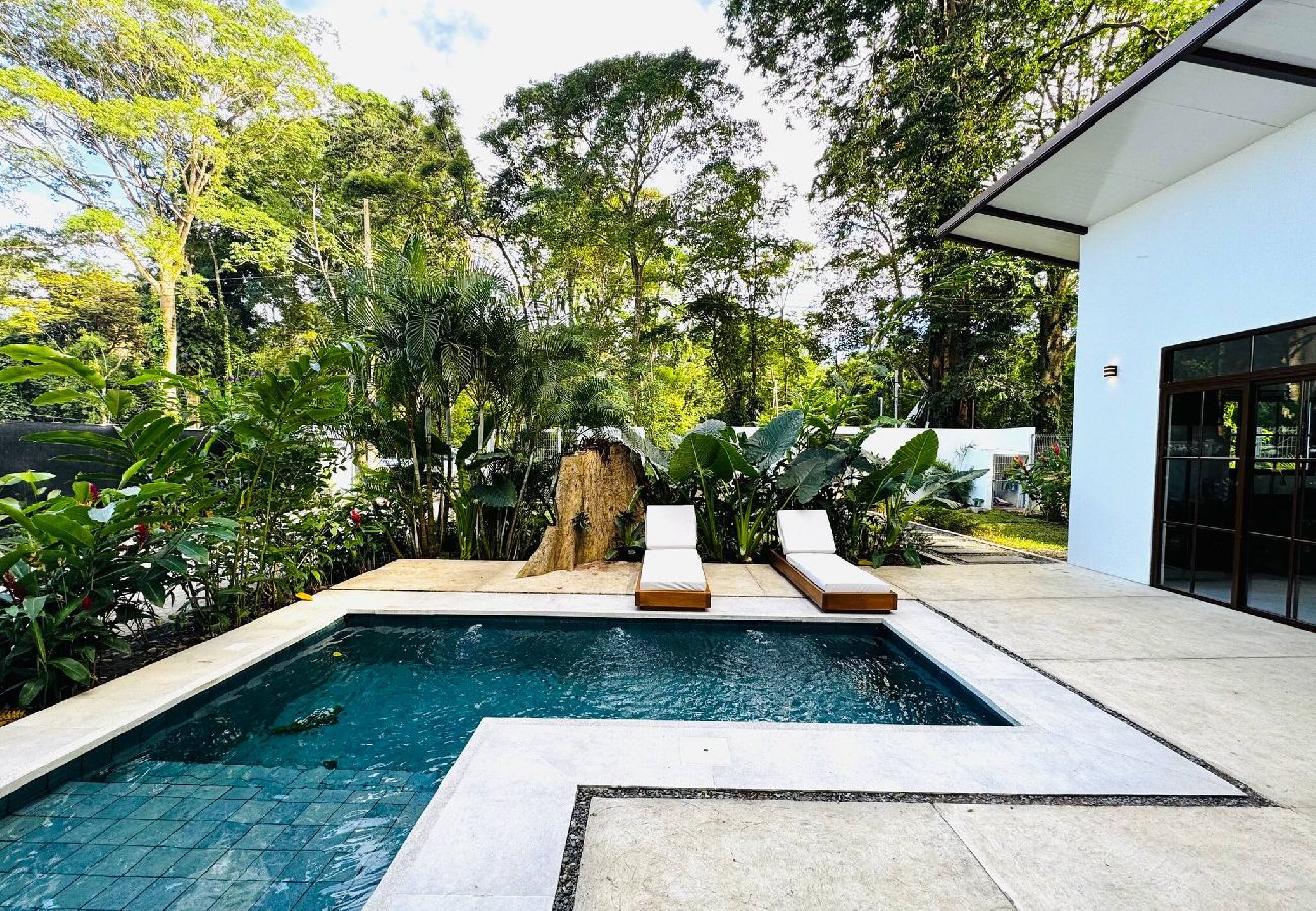 House in Talamanca - Casa Arena | 3BR Jungle Oasis w/Pool & AC 