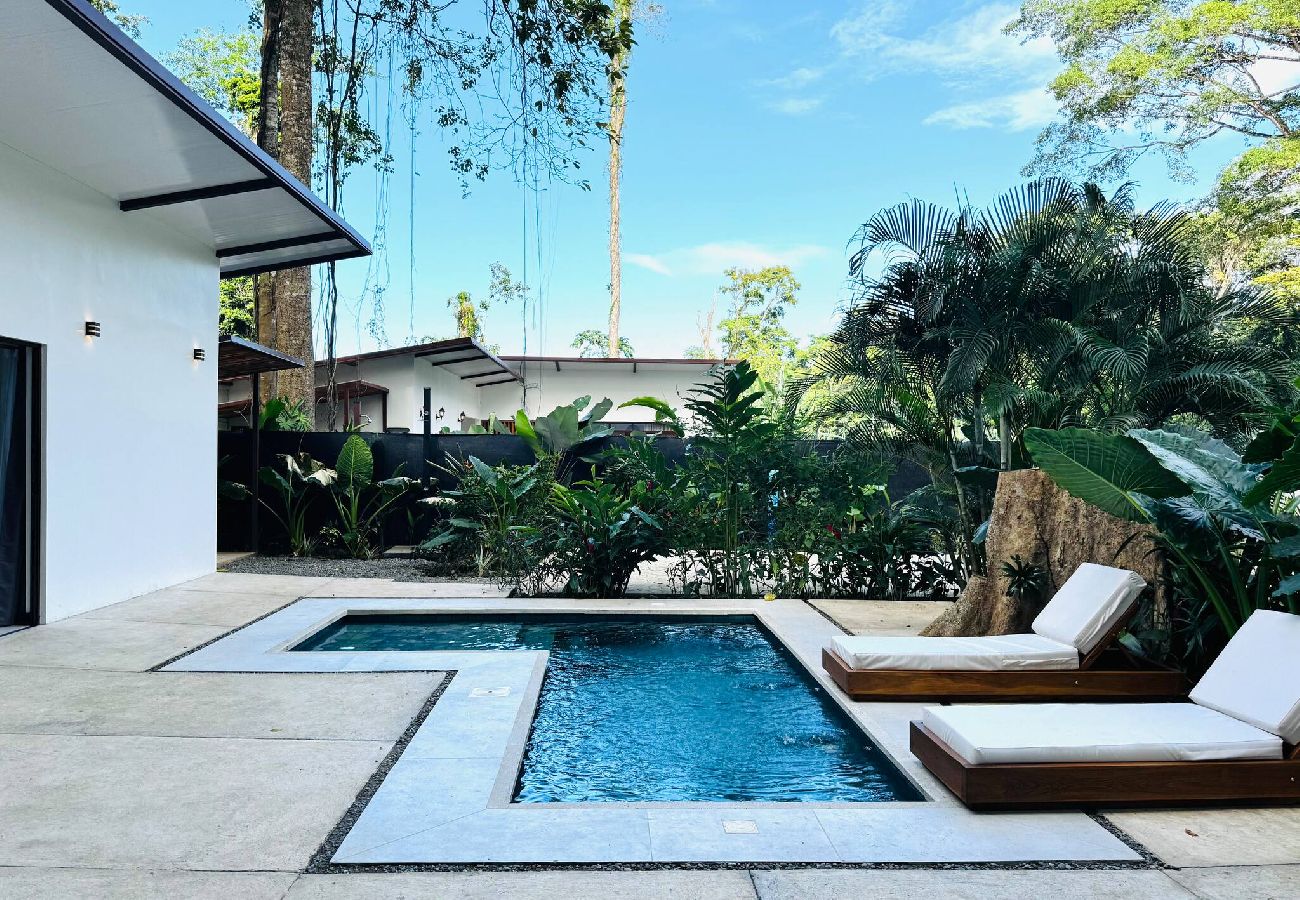 House in Talamanca - Casa Arena | 3BR Jungle Oasis w/Pool & AC 
