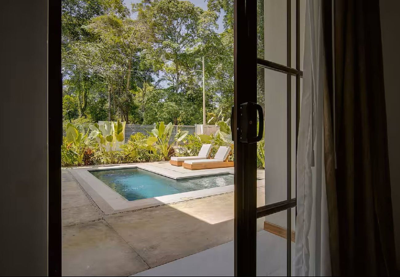 House in Puerto Viejo - UPA House | 3BR - A/C, Pool & Close to beaches 