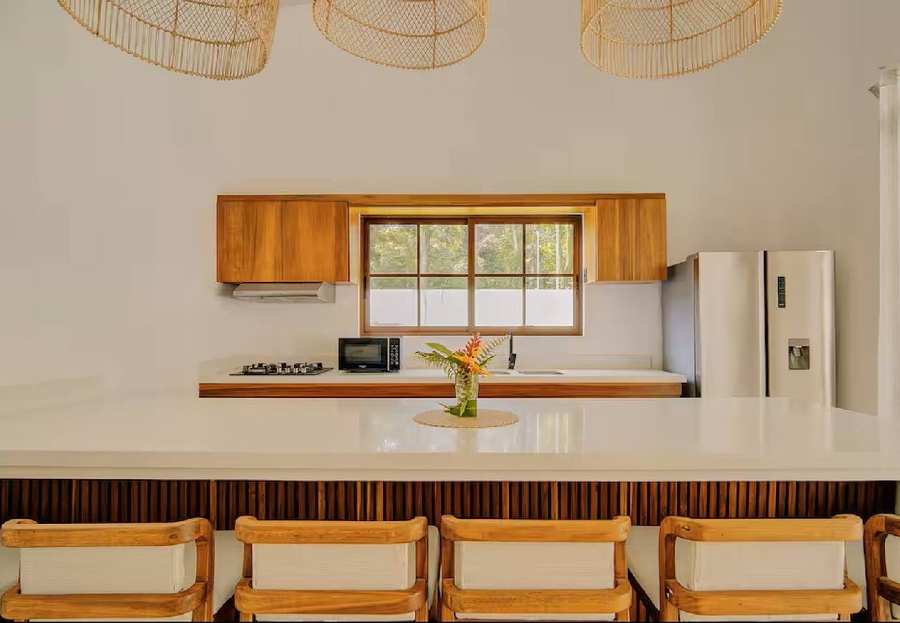 House in Puerto Viejo - UPA House | 3BR - A/C, Pool & Close to beaches 