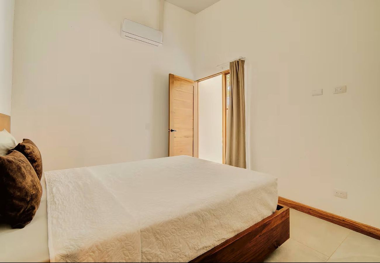 House in Puerto Viejo - UPA House | 3BR - A/C, Pool & Close to beaches 