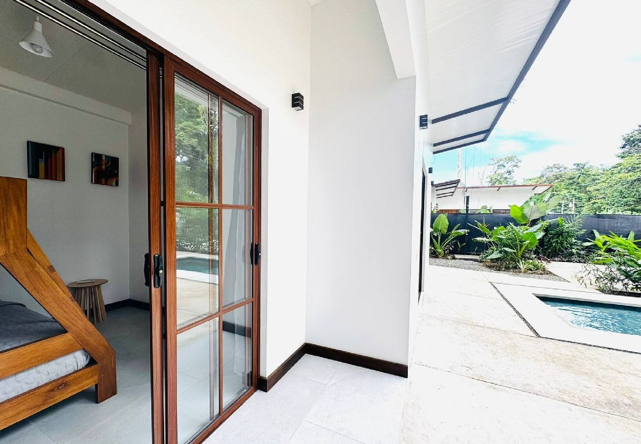 House in Talamanca - Arena - Gorgeous jungle house w/ 3BR, AC & pool 