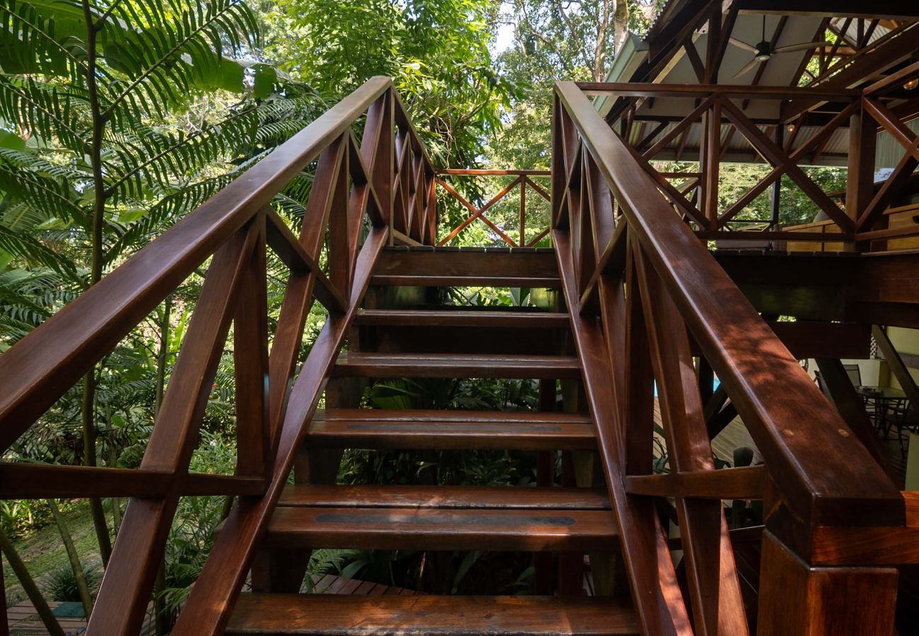 Villa in Cocles - Colibrí Secluded Villa w/pool in Cocles