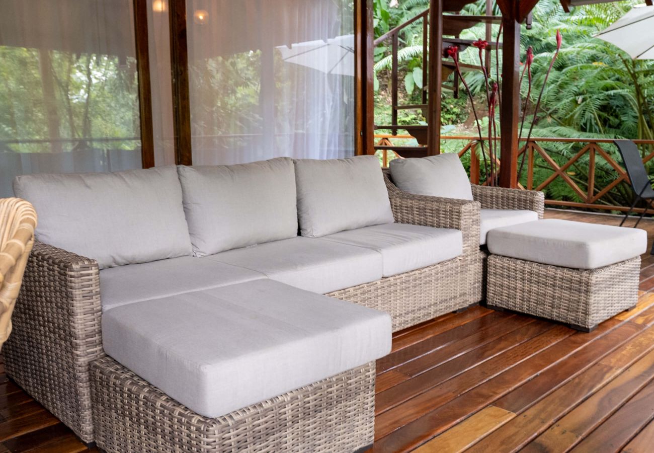 Villa in Cocles - Colibrí Secluded Villa w/pool in Cocles