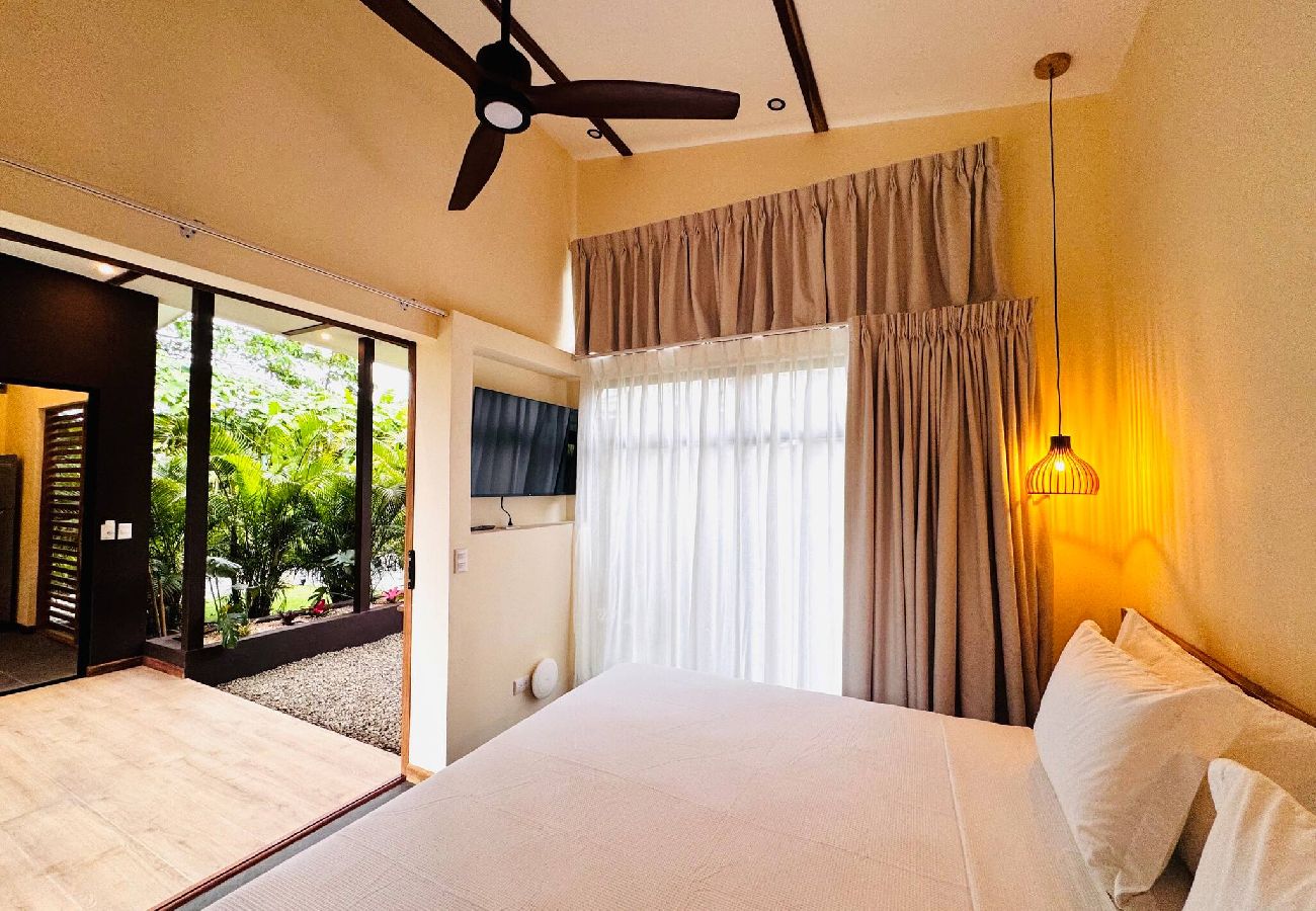 Apartment in Playa Negra - Maare Negra - Laurel | Private Pool Suite (+18) 